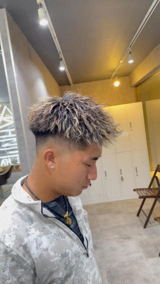 ショート RISE新小岩店所属・🔥ユウキ🔥 【メンズパーマ特化】のヘアスタイル