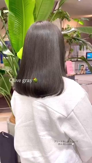 ブリーチ無しWカラーでOlive gray 