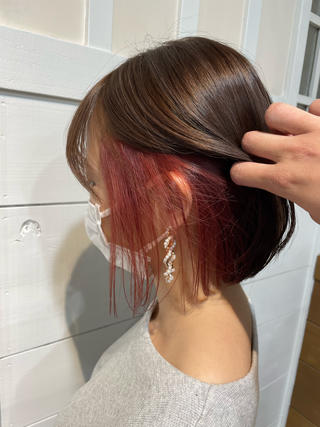 ミディアム カラー 足立 悠輔のヘアスタイル