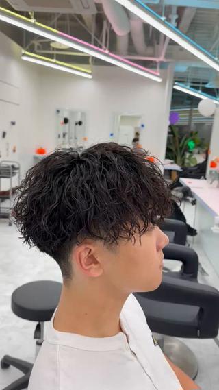 パーマ メンズ SALOWIN札幌大通店所属・札幌メンズ専門美容師 🌪SHO🌪️のヘアスタイル