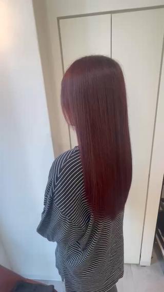 ロング カラー 中尾 唯音名のヘアスタイル