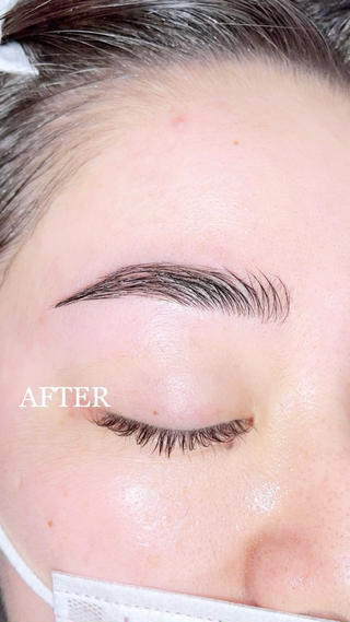 アイブロウ 11:06所属・たけだ ひとみの眉毛・アイブロウイメージ