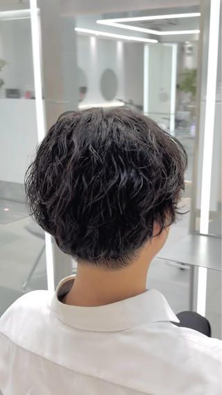 メンズ メンズスタイル 🇰🇷パーマのヘアスタイル