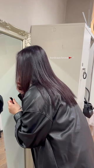 ボルドー


ほんのり深い赤が可愛い 