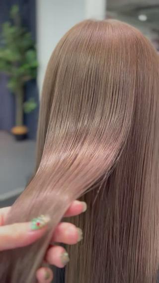 ロング カラー ハイトーン&髪質改善 &韓国エクステ🤎のヘアスタイル