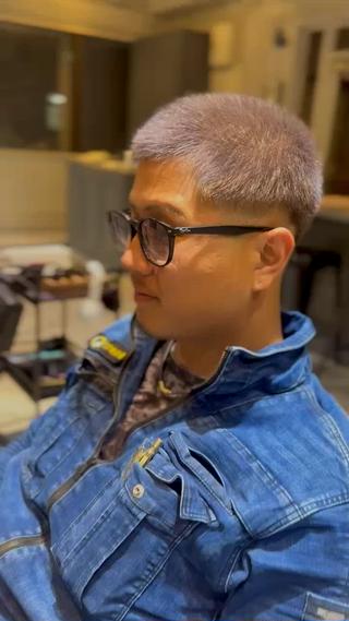 ショート メンズ HANGOUT ／久富のヘアスタイル