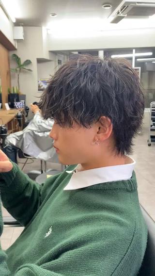 今年のみ学生半額で対応します

日本一パーマを巻いてた本物の技術を

是非一度dmまで宜しくお願い致します！

インスタ　@oooka_takumi 