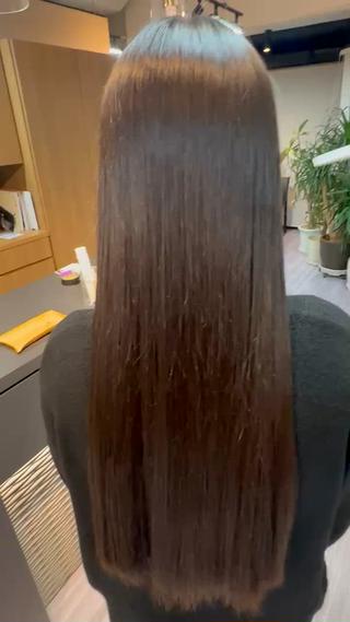 ロング arika オケシ　リョウダイのヘアスタイル