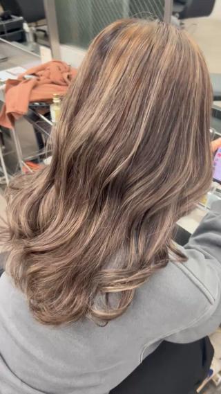 ロング エクステ/ ブリーチ🤩店長レンのヘアスタイル