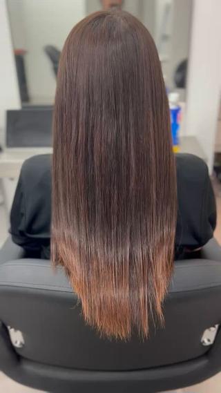 ロング エクステ/ ブリーチ🤩店長レンのヘアスタイル