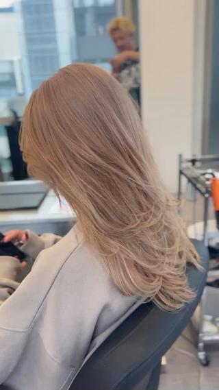 ロング ハイトーン/ ブリーチ🤩店長レンのヘアスタイル