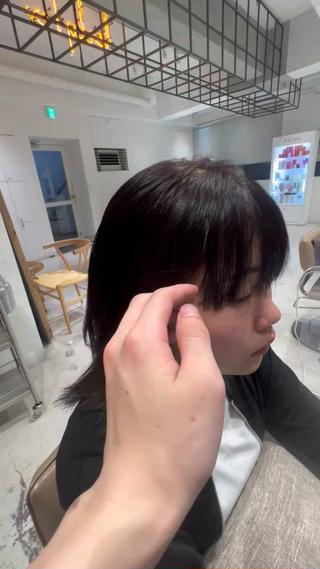ミディアム カラー MAO SHIRATOのヘアスタイル
