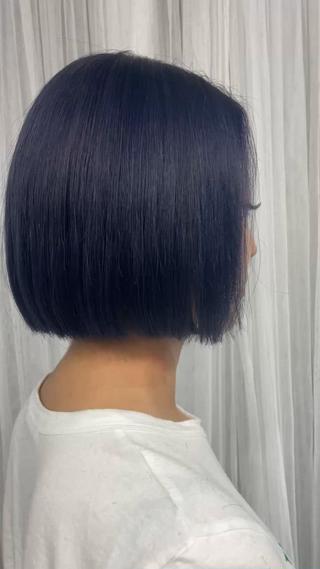 ショート 手塚 由佳のヘアスタイル