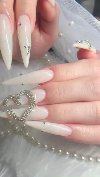 ネイル H.baby Nail Salonのネイルデザイン