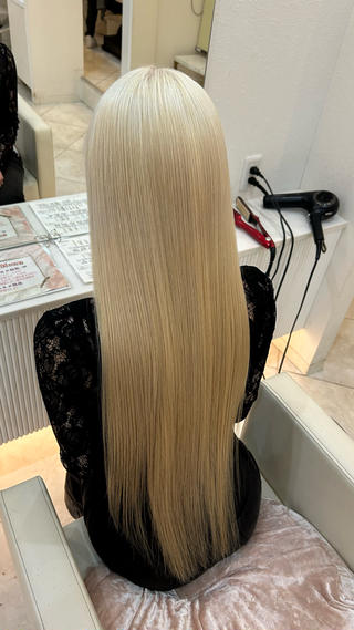 ロング 江藤 舞美のヘアスタイル
