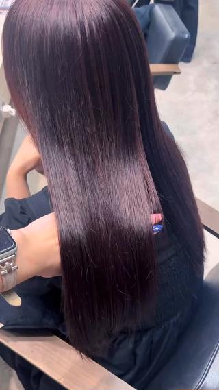ロング カラー 寒色 ♡ レイヤー ┊︎miyuのヘアスタイル