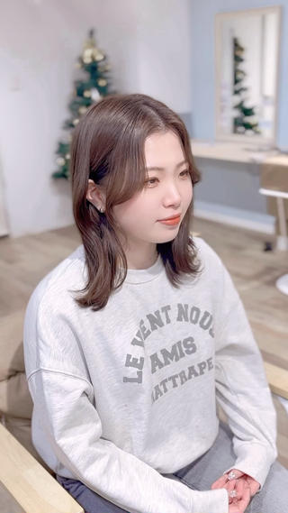 セミロング カラー suzuka/透明感 カラー 美髪縮毛矯正のヘアスタイル