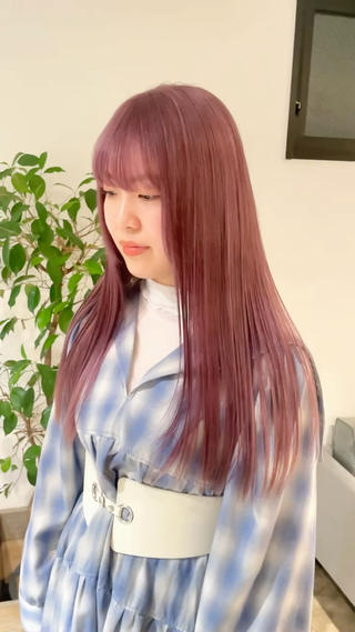 ロング カラー 暖色カラー🍒 ケアブリーチ/akiのヘアスタイル