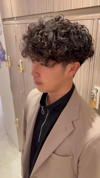 パーマ メンズ メンズパーマ特化型 /京橋/栗野京弥のヘアスタイル