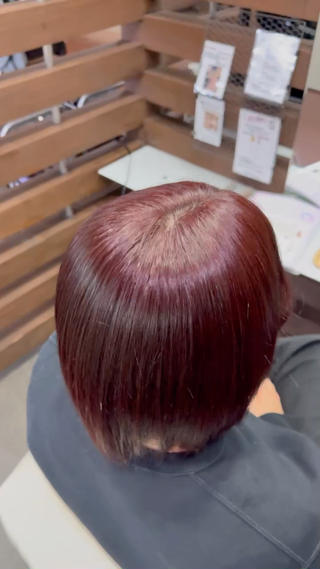 ショート カラー Lil by lamiell所属・Lil たくみのヘアスタイル