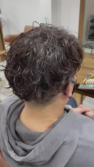 パーマ メンズ 角田 楓のヘアスタイル