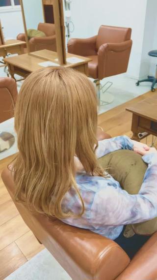 セミロング カラー 角田 楓のヘアスタイル