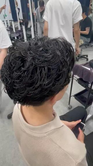 パーマ メンズ 波巻き/サーフカール 🌊吉野裕稀のヘアスタイル