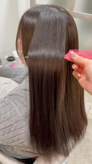 梅雨入り前にツヤサラストレートでお髪のお悩み無くしましょう髪の毛の質感までこだわってます◎
#髪質改善#髪質改善ストレート#縮毛矯正#ストレートパーマ#仙台美容室 
