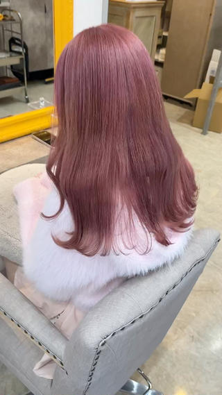 色落ちまで可愛いピンクラベンダーカラー◎
ケアブリーチを使ってダメージを最小限に抑えてカラーさせていただきます

#仙台　#仙台美容室　#髪質改善　#仙台髪質改善　#髪質改善カラー　#仙台髪質改善カラー 