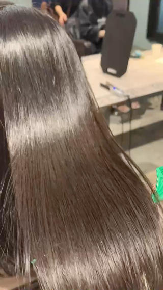 ロング カラー 代表 中島貴志のヘアスタイル