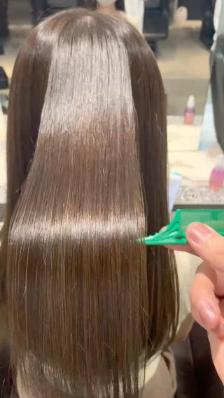 ロング カラー 代表 中島貴志のヘアスタイル