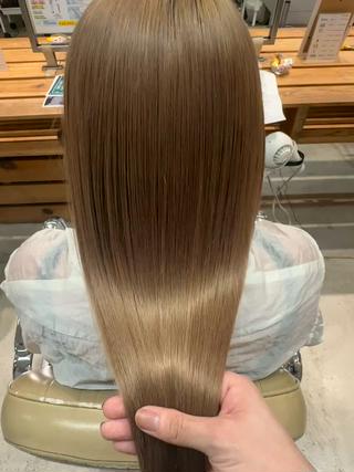 カラー 中井 楓太のヘアスタイル