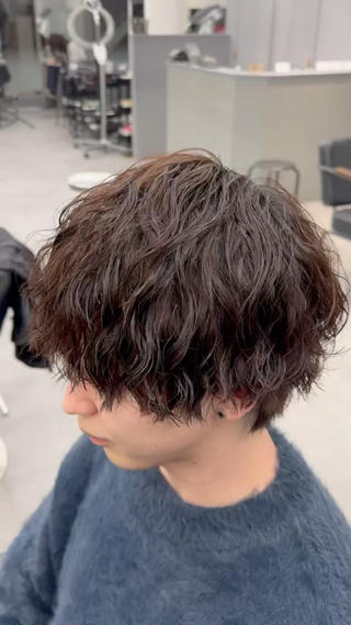 この重めのスパイラルの質感、無敵です。