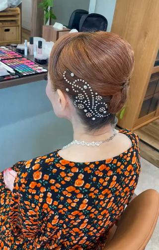 ミディアム MONTEVERDE所属・吉本 美希のヘアスタイル