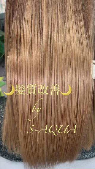 セミロング ディレクター鮫島 俊介のヘアスタイル