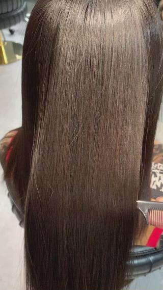 ロング ディレクター鮫島 俊介のヘアスタイル