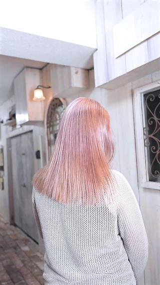 セミロング カラー Armoire所属・安藤悠里/ハイトーン /デザインカラーのヘアスタイル