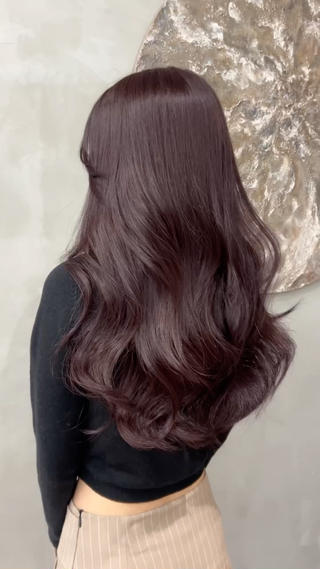 韓国ヘアスタイルは私にお任せください♡
顔周りカットで横顔も盛れる
【モデル様限定お顔周りカット無料】
お客様一人一人に似合うオーダーメイド前髪ご提案致します️️️ 