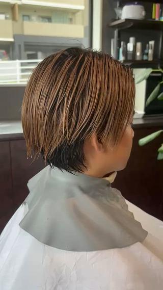 ショート カラー 鼎一真ハイトーン/ パーマ/何でも屋さんのヘアスタイル