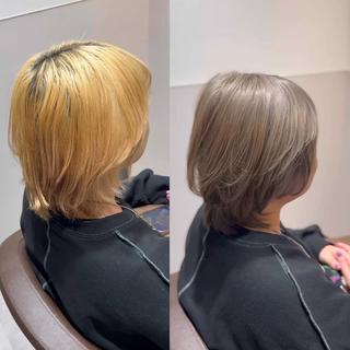 すでにブリーチでトーンアップされてる方が

カラー+トリートメントで狙える

グレージュです

"自分に似合うスタイルがわからない"
"新しい自分になりたい挑戦したい"
"うまく美容師さんに伝えられない"
"デザインカラーしたいけど思いつかない"
"人と被りたくない"

そんなお客様はぜひお任せください

#ダブルカラー
#ケアブリーチ
#グレージュ 