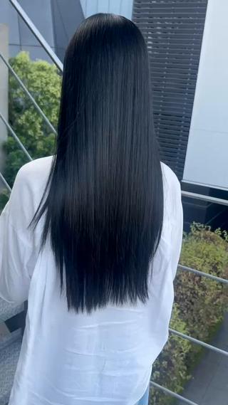 ロング カラー ルーツカラー/レイヤ ーカット/EMIRIのヘアスタイル