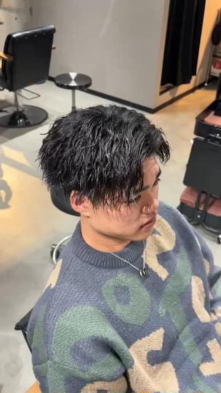 パーマ メンズ 心斎橋メンズヘア特化 高森蓮のヘアスタイル