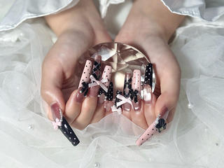 ネイル cosmos ツバキのネイルデザイン