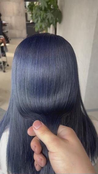 ネイビーブルー 