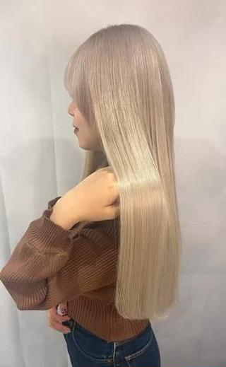 ロング ララモアナ naru.のヘアスタイル