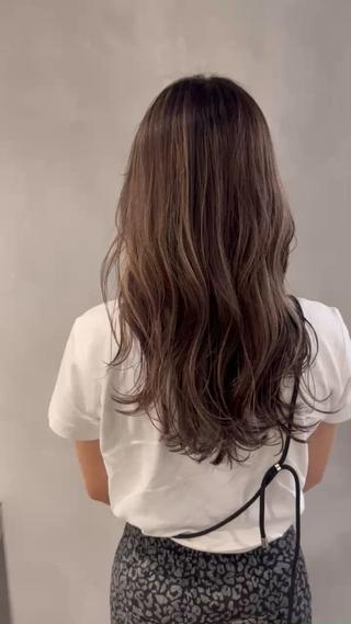 セミロング ハイライト／レイヤー 木下翔太のヘアスタイル