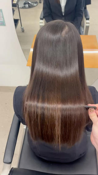 パーマ 西畑 凜香のヘアスタイル