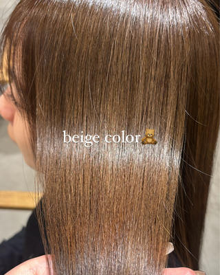 ロング カラー 小木曽 里華のヘアスタイル