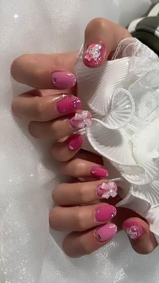ネイル HT♡nail所属・mimi ♡のネイルデザイン