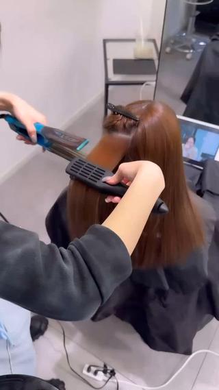 ロング AHNKISM所属・髪質改善/艶カラー HANAのヘアスタイル